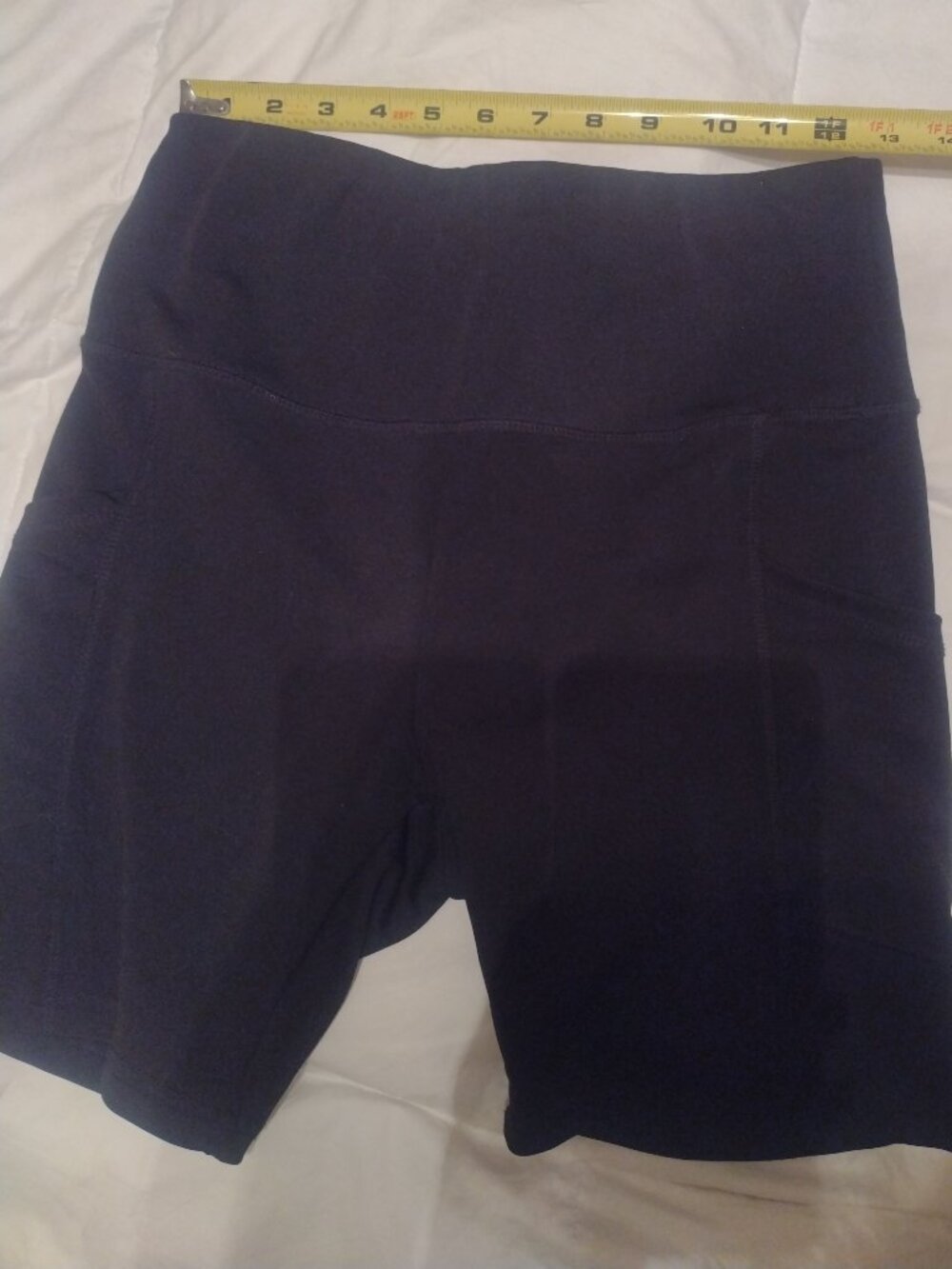 shosho L Athletic Yoga Shorts with Pockets